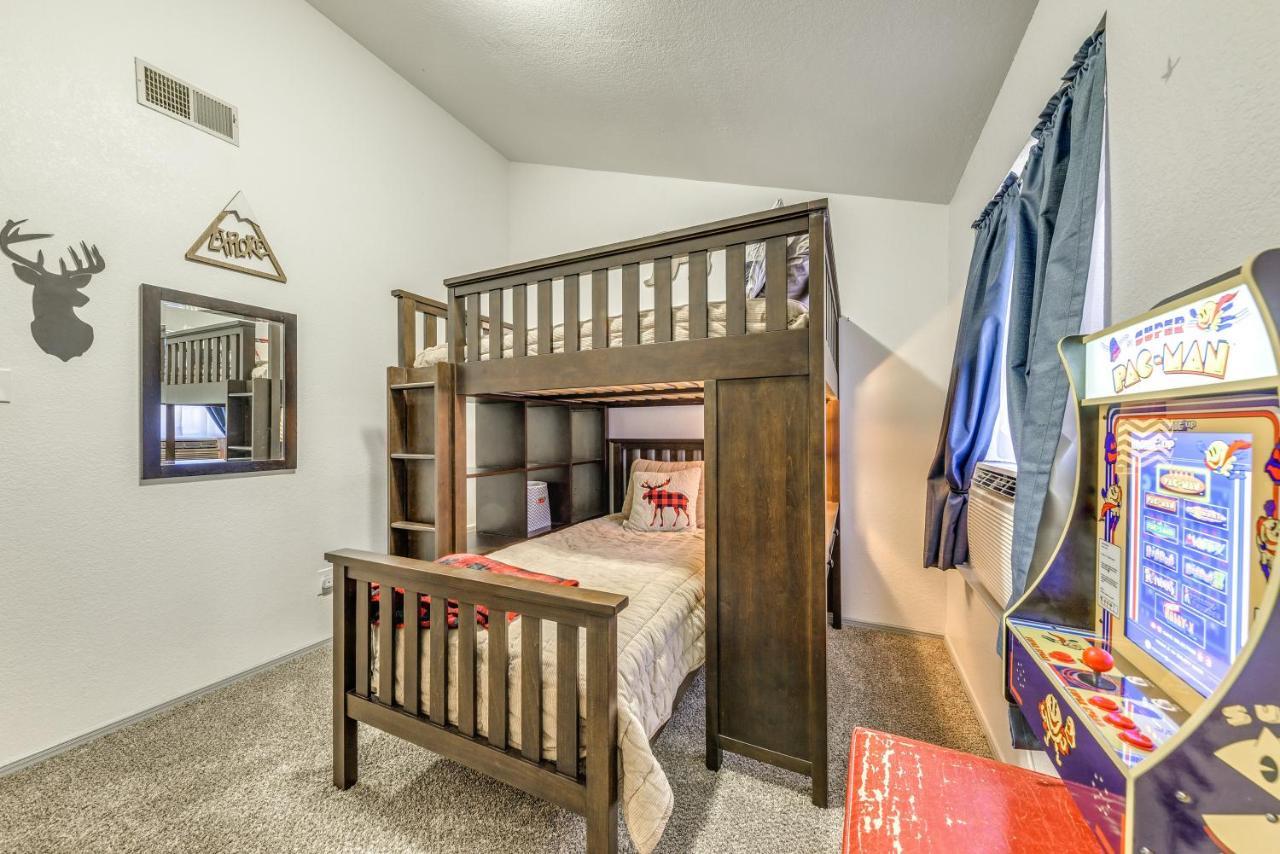 Hike, Golf And Explore Ruidoso Retreat With Deck! エクステリア 写真